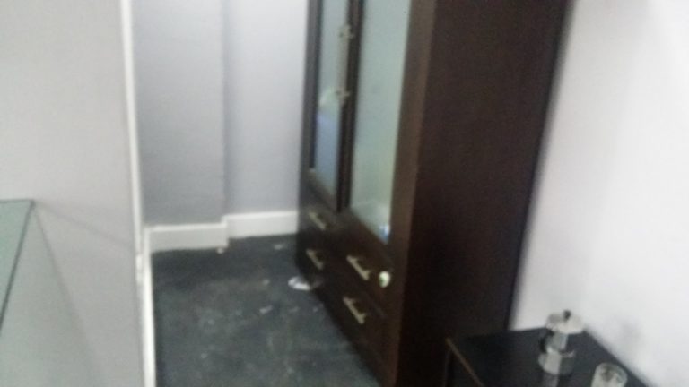 Centro – Conjunto Comercial c/ 42 m2 em vão livre c/ 1 banheiro Centro – Conjunto Comercial c/ 42 m2 em vão livre c/ 1 banheiro