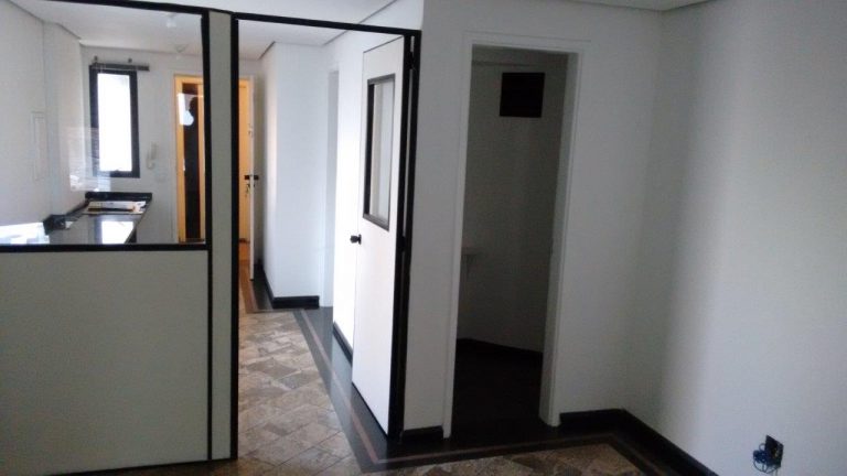 Ref. 177192 (Locação R$ 833,00 – Bela Vista) Conjunto Comercial c/ 42 m2 e 1 Vaga Ref. 177192 (Locação R$ 833,00 – Bela Vista) Conjunto Comercial c/ 42 m2 e 1 Vaga