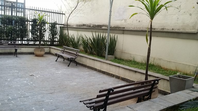 Ref. 15736 (Bela Vista – Locação) Aptº Padrão R$ 4.000,00 c/ 115 m2 – 2 Vagas Ref. 15736 (Bela Vista – Locação) Aptº Padrão R$ 4.000,00 c/ 115 m2 – 2 Vagas