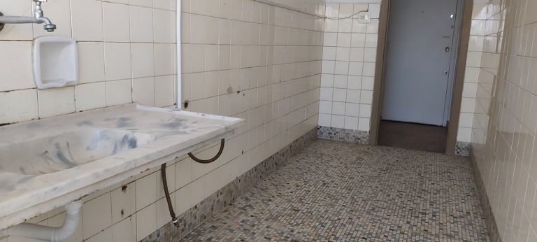 Ref. 000001 (Bela Vista – Locação – R$ 1.200,00) – Kit c/38m2 e Cozinha Separada Ref. 000001 (Bela Vista – Locação – R$ 1.200,00) – Kit c/38m2 e Cozinha Separada