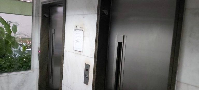 Ref. 000003 (Santa Cecília – Locação – R$ 1.650,00) – Estúdio c/38m2 mobiliado e com vaga Ref. 000003 (Santa Cecília – Locação – R$ 1.650,00) – Estúdio c/38m2 mobiliado e com vaga