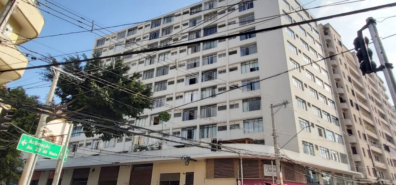 Ref. 000001 (Bela Vista – Locação – R$ 1.200,00) – Kit c/38m2 e Cozinha Separada Ref. 000001 (Bela Vista – Locação – R$ 1.200,00) – Kit c/38m2 e Cozinha Separada